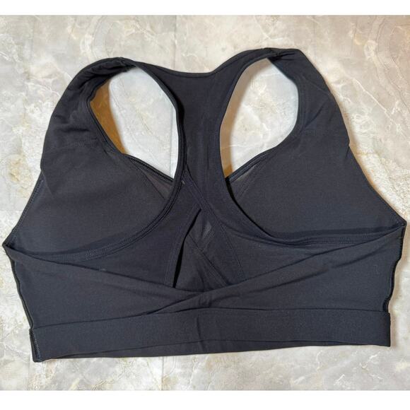 NWOT Gymshark Sports Bra Black Size Small - Picture 3 of 5